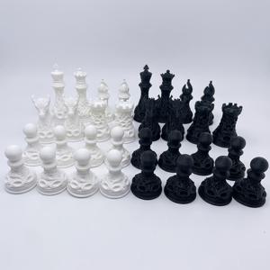 TEMU 32피스 고딕 복고풍 흑백 체스 세트 | 사이파이 켈트 직조 아트 드래곤 디자인 - 무광 폴리머 속이 빈 기하학적 구조 테이블탑 게임, 캐주얼 플레이에 적합