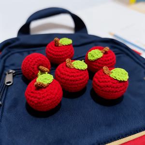 TEMU 수제 펜던트 6개 - Tale Yarn 인형, 옷, 가방, 열쇠, 나뭇가지 걸이용 - 크리스마스 장식, DIY 공예용 사과 참, 트리 장식 및 선물용
