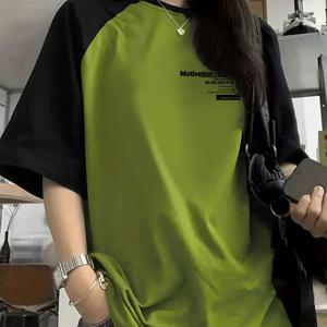 TEMU 컬러 블록 라글런 소매 레터 프린트 반팔 티셔츠 여성 여름 디자인 센스 패셔너블 외모 스타일 루즈핏 탑