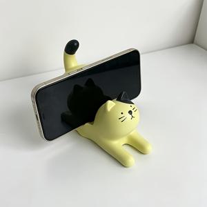 TEMU 스트레칭하는 고양이 피규어, 얼룩고양이 휴대폰 거치대, 책상 장식, 게으른 연속 시청을 위한 창의적이고 실용적인 제품