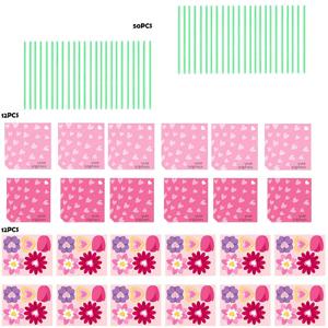TEMU 74가지 혼합 세트, 발렌타인데이용 카드 수제 키트. 50개의 튜브, 12개의 꽃 카드스톡, 그리고 12개의 하트 카드스톡이 포함되어 있습니다. 이 부케 키트는 공예를 즐기는 예술 애호가를 위해 완벽하며 하트 모양의 부케를 만들 수 있습니다.