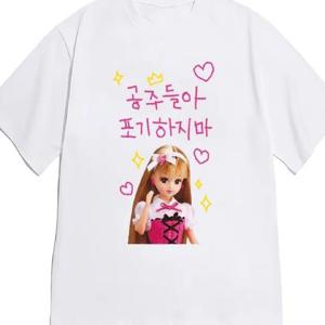 TEMU 한국어 글자가 있는 만화 캐릭터가 돋보이는 반팔 티셔츠. 여름에 완벽한 원단 소재. 여성에게 편안하고 스타일리시함을 더하며 부드럽고 통기성이 좋습니다.