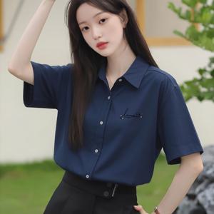 TEMU 디자인 감각 니치 가슴 아트 핫 페인팅 반팔 셔츠 여성 여름용 얇고 통기성 좋은 루즈핏 출퇴근 셔츠 엉덩이 커버 다용도 베이스 셔츠 멀티 컬러 옵션 파티에 입기 좋음