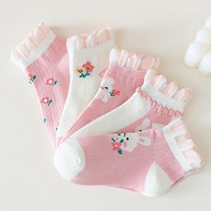 TEMU 5켤레의 MIANZHI 양말, 컬러 블로킹 토끼와 작은 꽃무늬 패턴, 여아용 베이비 핑크 트렌디한 다용도 레이스 미드 튜브 양말, 사계절 일상 캐주얼 라이프에 적합
