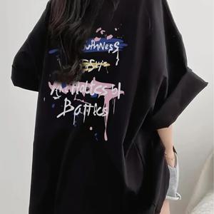 TEMU 여성 블랙 캐주얼 루즈핏 라운드넥 반팔 티셔츠, 예술적인 페인트 스플래터 레터링 프린트 - 통기성 좋고 편안한 봄/여름 상의, 트렌디한 그래픽 T, 비침 방지 원단, 남녀공용, 커플 스타일.