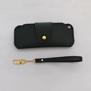 TEMU 1개 인조 가죽 리치 텍스처 안경 케이스 손목 스트랩 포함, 휴대용 분실 방지, 간편하고 편리한 보관, 걸이 로프 스타일 휴대용 고글, 안경, 돋보기 보호 커버