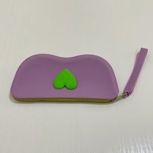 TEMU 여성용 방수 실리콘 안경 케이스 1개, 패션 안경 및 돋보기 안경용, 휴대용 커버 포함, 수영용 소형 케이스, 일상용 - 위생적인 안경 보관 홀더