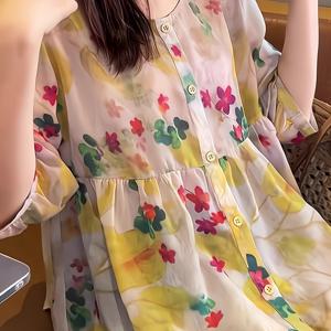 TEMU 여성용 꽃무늬 블라우스 - 가벼운 루즈핏 라운드넥 상의, 단추가 있는 프론트, 화려한 노란색과 분홍색 꽃이 흰색에 걸쳐진 봄 여름 가을 캐주얼한 반공식 의상, 여성용 블라우스