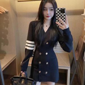 TEMU V넥 슬림 스웨터 하의 힙 커버링 숏 스커트 가을 겨울 긴팔 허리 스몰 향기 니트 원피스