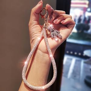TEMU 여성용 반짝이는 라인스톤 곰 펜던트 짧은 손목 휴대폰 랜야드, 정교하고 고급스러운 액세서리, 야외 여행용 분실 방지 케이스, 카메라 스트랩 체인, 패셔너블하고 클래식하며 우아한 스타일, 새로운 고가치 디자인