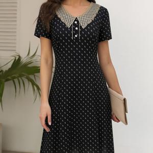 TEMU 여성용 프렌치 스타일 빈티지 폴카 도트 인형 칼라 드레스, 새로운 여름 컬렉션, 소버전형을 위한 허리 슬림 A라인 리틀 블랙 드레스, 경량 럭셔리 사교계 명사 스타일 대비 라펠 프린트 여성 드레스, 2026 여름 컬렉션, 몸매 비침을 살려주는 미디 기장 출퇴근용 드레스