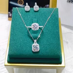 TEMU 4피스 여성 주얼리 세트 귀걸이 목걸이 반지, 우아하고 고급스러운 스타일, 여성을 위한 정교한 선물