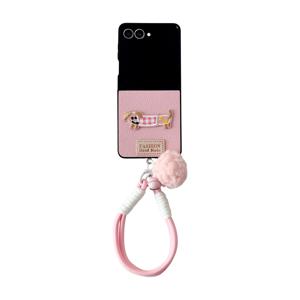 TEMU 휴대폰 케이스 - 5가지 색상 간편한 캔디 컬러 리치 패턴 및 자수 천 패치 소시지 강아지와 귀여운 폼폼 벨 행잉 로프 휴대폰 케이스, 삼성 풀 커버리지 낙하 방지 보호 커버, 창의적인 간편한 니치