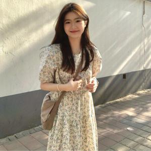 TEMU 여성 플라워 잔꽃 원피스 퍼프소매 캉캉 A라인 롱원피스 루즈핏 체형커버 날씬해보이는 러블리 데일리 데이트룩 바캉스룩 꾸안꾸 여름 반팔