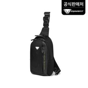 [다이나핏 공식] 남여공용 스포츠 트레인 슬링백 스포츠가방 M 슬링백 스포츠가방 힙색 YUA24B25Z1 (