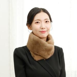 우진모피(WJ) 휘메일 양면 브라운 밍크머플러 국내제작(WMF102) 국내생산 본사직영