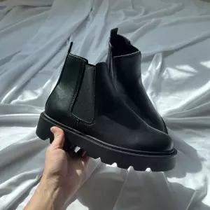 [쥬비샵]7cm 남성 첼시부츠 키높이 캐주얼 부츠 볼드 워킹
