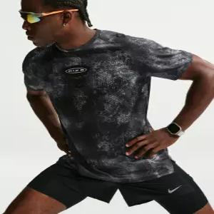[국내매장판] 나이키 스트라이드 Dri-FIT ADV 반팔 러닝탑 IR4484-010