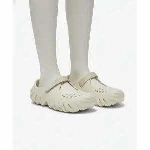 크록스 에코 메리 제인 클로그 서밋 화이트 211996 2MD