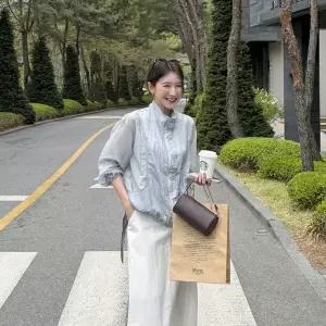 [메이블루]샤인 절개라인 윈드브레이커
