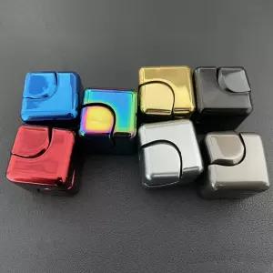 스트레스 해소 메탈 큐브 피젯스피너/피젯/촉감놀이/피젯토이/불안/주물럭/스트레스해소/키덜트