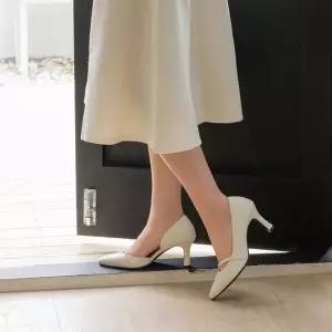 [포멜카멜레](센텀시티점)레더 포인트 펌프스2 7CM 3종 FLG1F1SP202