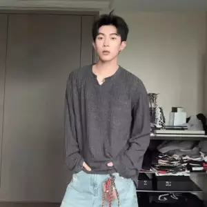 남성용 이너 빈티지 맨투맨 브이넥 봄가을 긴팔 티셔츠 브이넥티 OP3