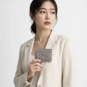 디올 카로 프리지아 카드 지갑 그리 트리아농 까나쥬 그레인 카프스킨