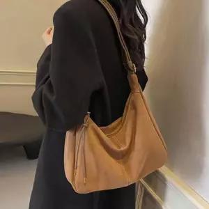 여성 스웨이드 숄더백 1P 편한 출근 패션 가방 수납
