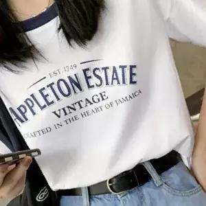 ( )여성 세미 크롭 라운드 여름 예쁜 반팔 티 셔츠 흰색