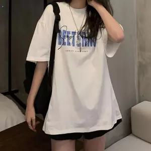 루즈핏 레터링 반팔티셔츠 여름 데일리 티셔츠