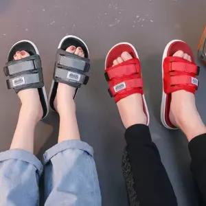 데일리 패션 캐주얼 스타일 슬리퍼 남자 여자 커플 단체신발회사슬리퍼 (W8A5F63)
