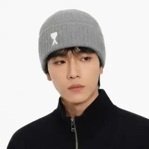 아미 UBO005 KN0135 058 하트 로고 비니