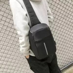 여행용 보조 가방 멀티 미니 파우치 USB 슬링백
