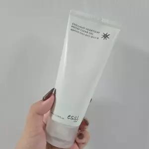 에슬 에셀라이트 어성초 필리프 클리어 필링 젤