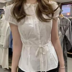여성 퍼프소매 체크 블라우스 둥근카라 반팔 셔츠 여름 데일리룩