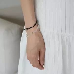 여자 여름 클리어 아크릴 배색 볼비즈 팔찌