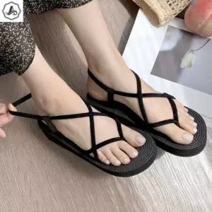 [애슬릿] 통굽 샌들 크로스 라인 밴딩 스트랩 발편한 쪼리 키높이 5cm