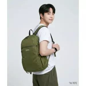 내셔널지오그래픽 데일리 라이트 백팩 그린 FB868396
