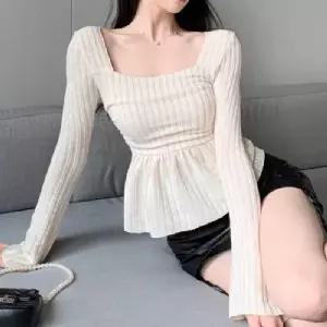 골지디자인 여성 티셔츠 볼륨 스퀘어넥 긴팔티