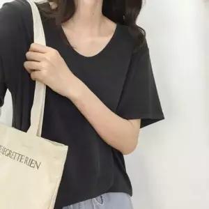 4컬러 여름 캐주얼티셔츠 루즈핏 U넥 반팔티셔츠