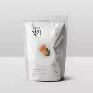 신세계푸드 조선호텔 특제육수 총각김치 1kg 2팩 총 2kg