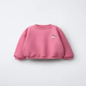 자라 ZARA 카피바라  하트 자수 스웨트셔츠 - 레드 코랄 4424527649 938775