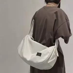 EA 헬스 가방 크로스백  대용량 수영가방 여행가방