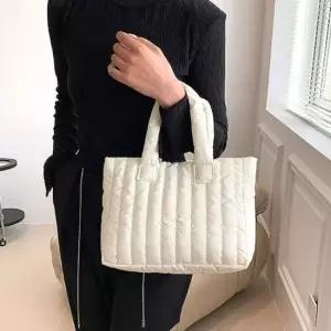 겨울 느낌 패딩 가방 토트백 겨울가방 보부상 패딩백 퀼팅가방 누빔가방 숄더백 호보백