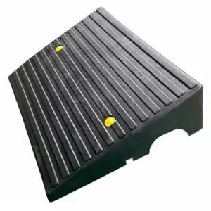 고품질 경사로 차량 진입판 고무 높이200mm (WBB515D)