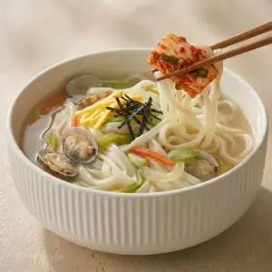 원조 명동칼국수 마늘김치 2kg+칼국수5인분(1kg)