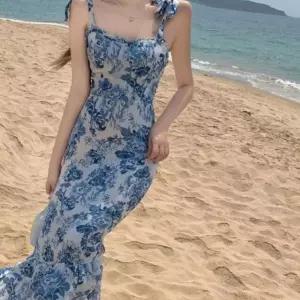 (다올)꽃무늬 끈나시 롱 원피스 여성 머메이드라인 여행용