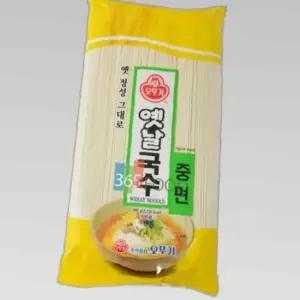 오뚜기 옛날국수 중면 900g
