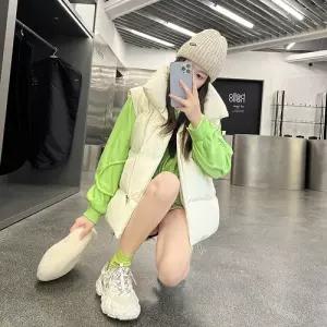 손오반 면 여사친 조끼 나시 아우터 키작 패딩 데일리룩 루즈핏 KUK3
